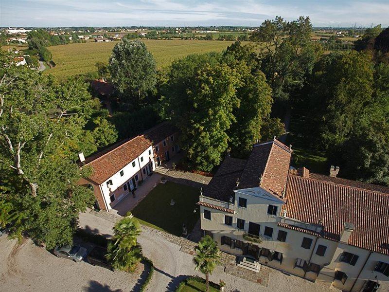 Villa Alberti โตโล ภายนอก รูปภาพ