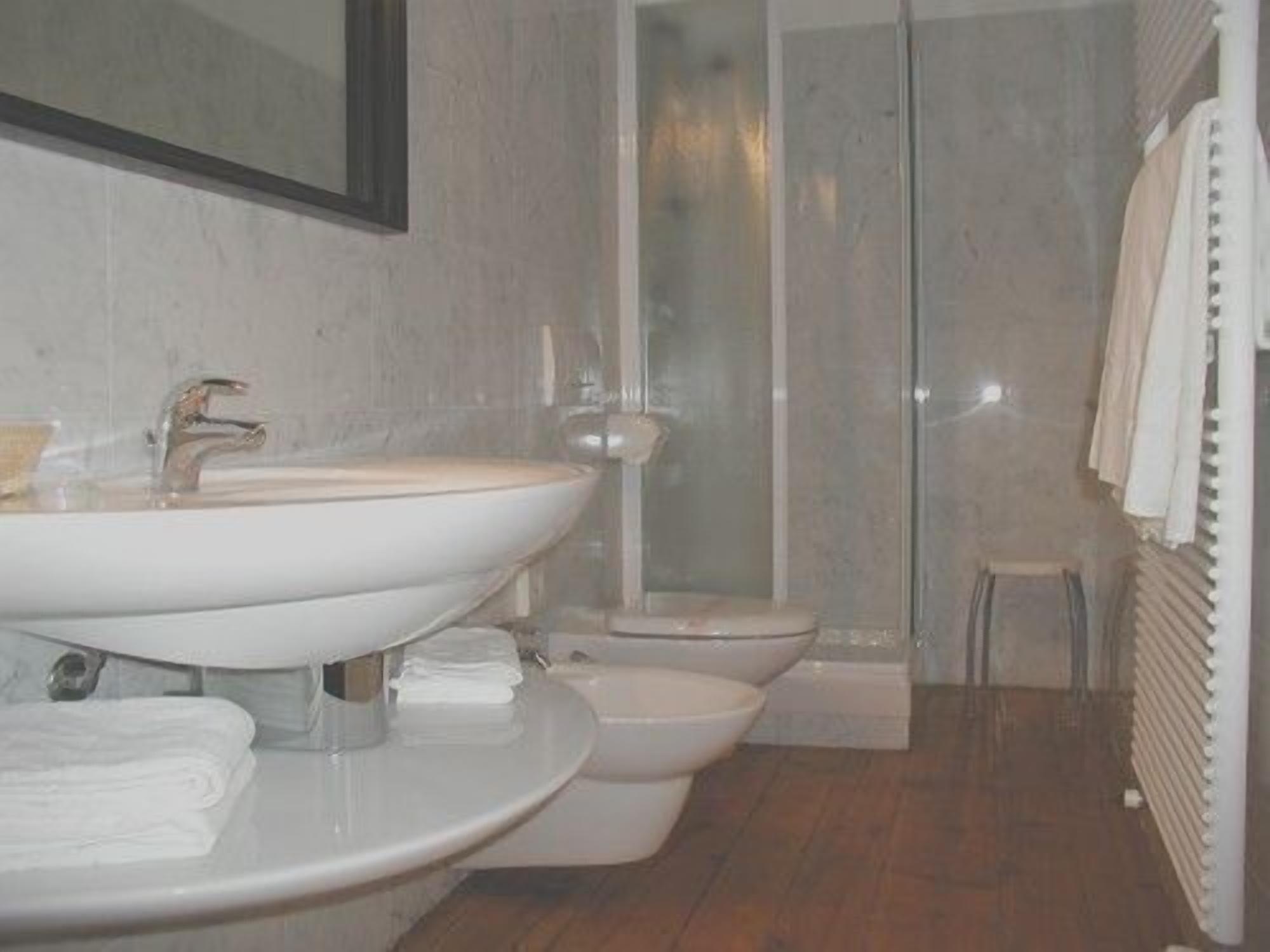 Villa Alberti โตโล ภายนอก รูปภาพ
