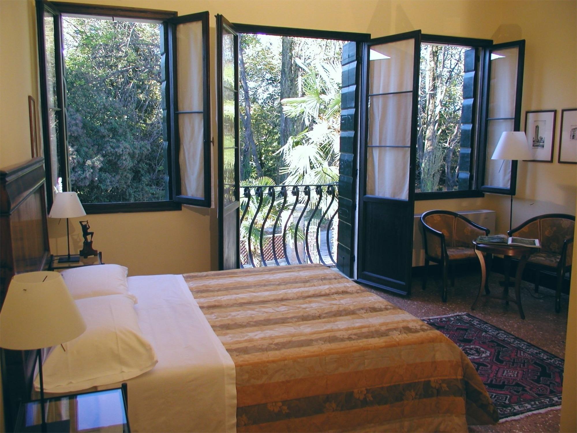 Villa Alberti โตโล ภายนอก รูปภาพ