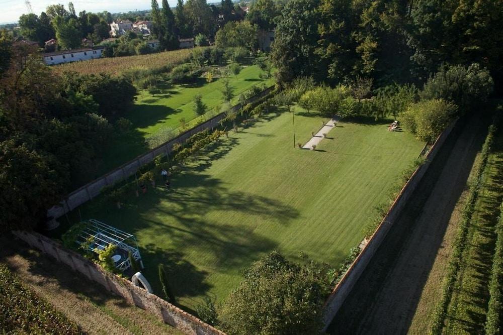 Villa Alberti โตโล ภายนอก รูปภาพ
