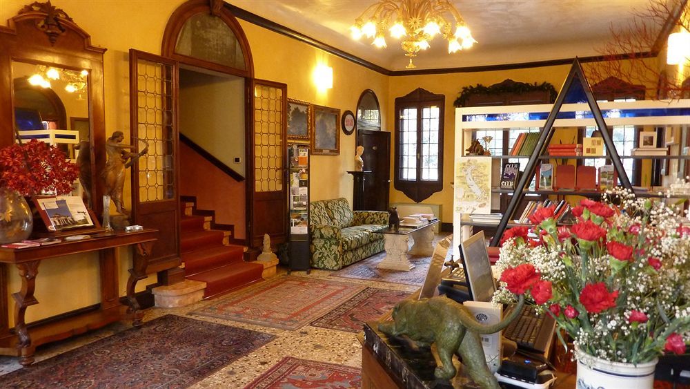 Villa Alberti โตโล ภายนอก รูปภาพ