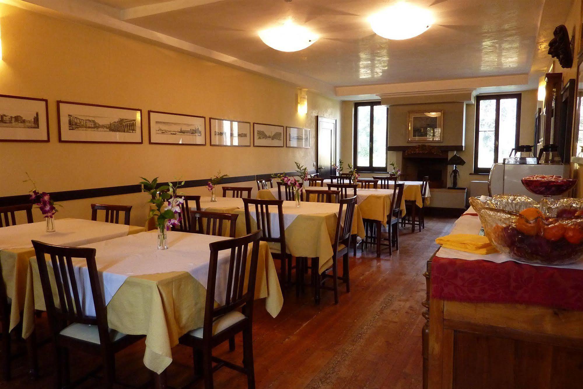 Villa Alberti โตโล ภายนอก รูปภาพ