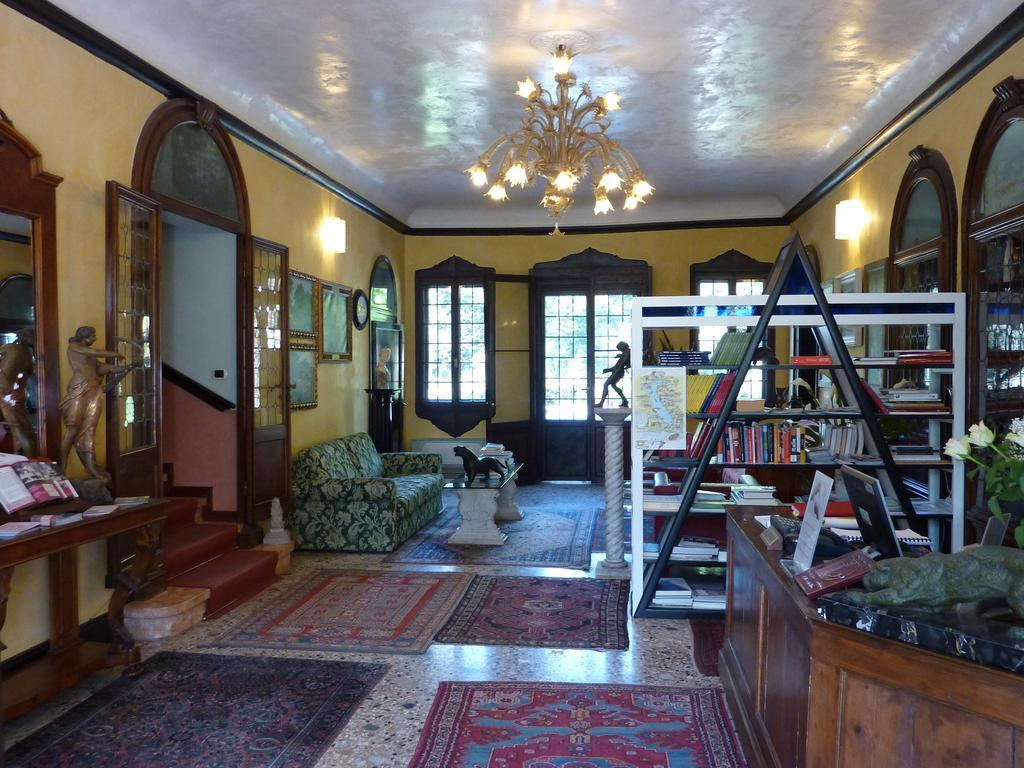 Villa Alberti โตโล ภายนอก รูปภาพ