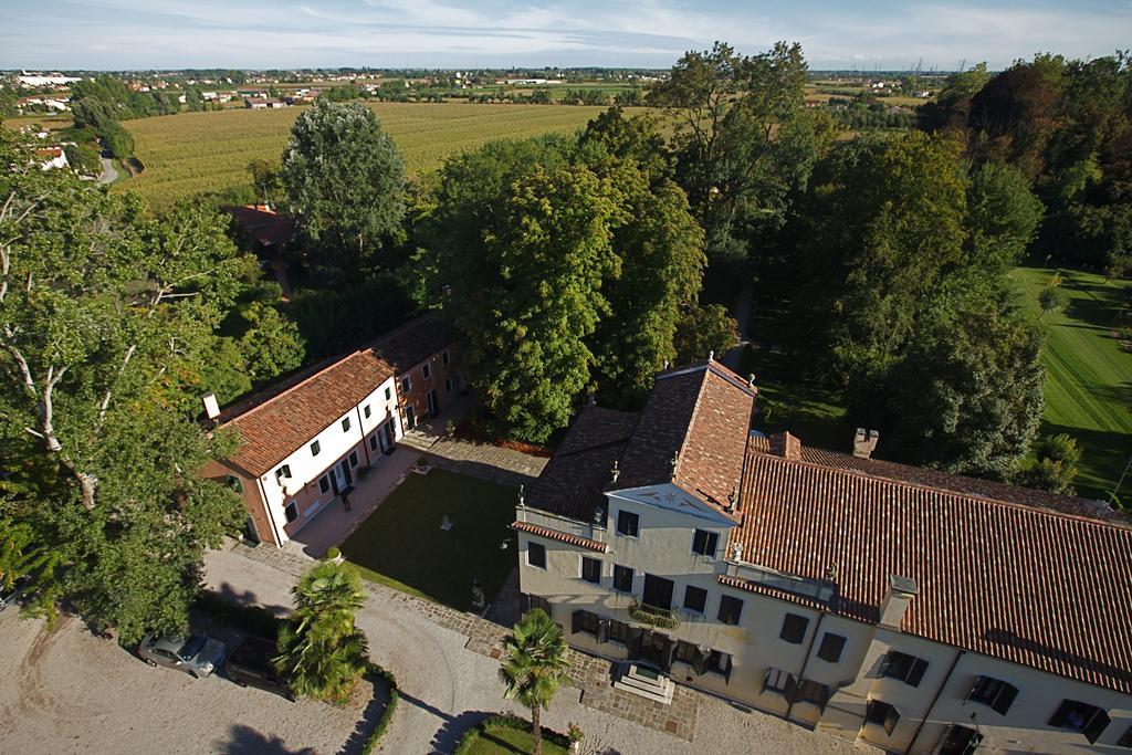 Villa Alberti โตโล ภายนอก รูปภาพ